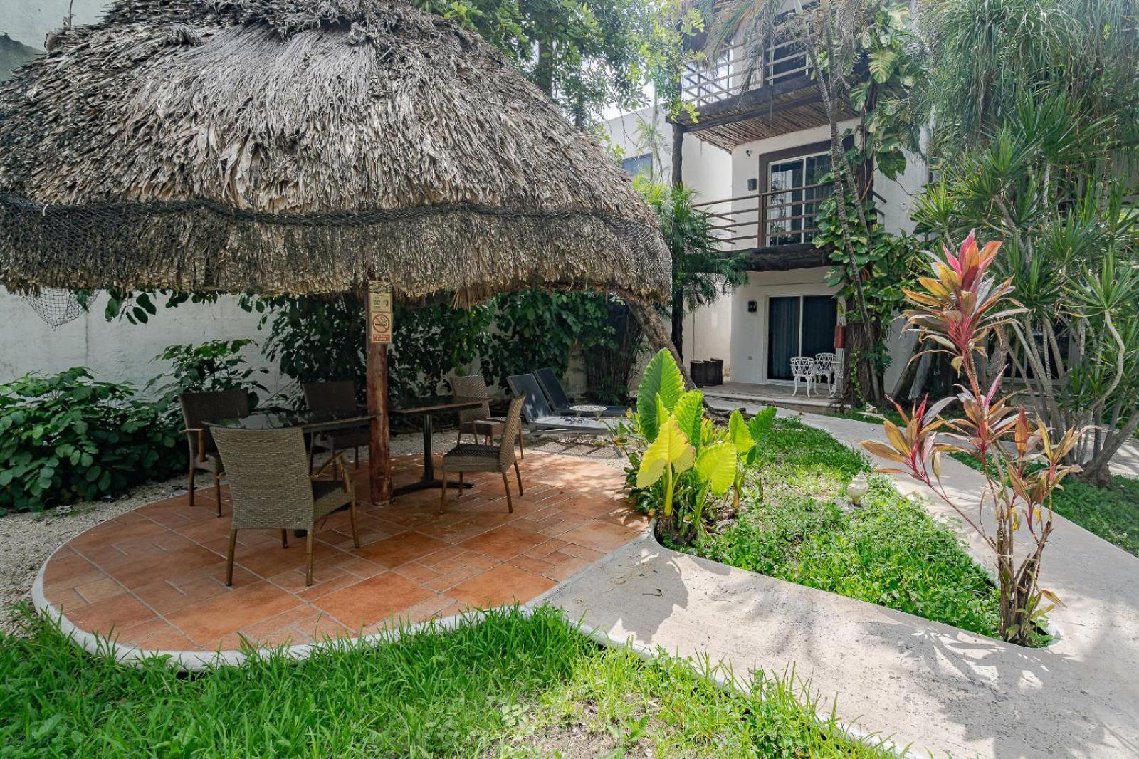 Mayan Art Hotel 10 Avenue ปลายาเดลการ์เมน ภายนอก รูปภาพ