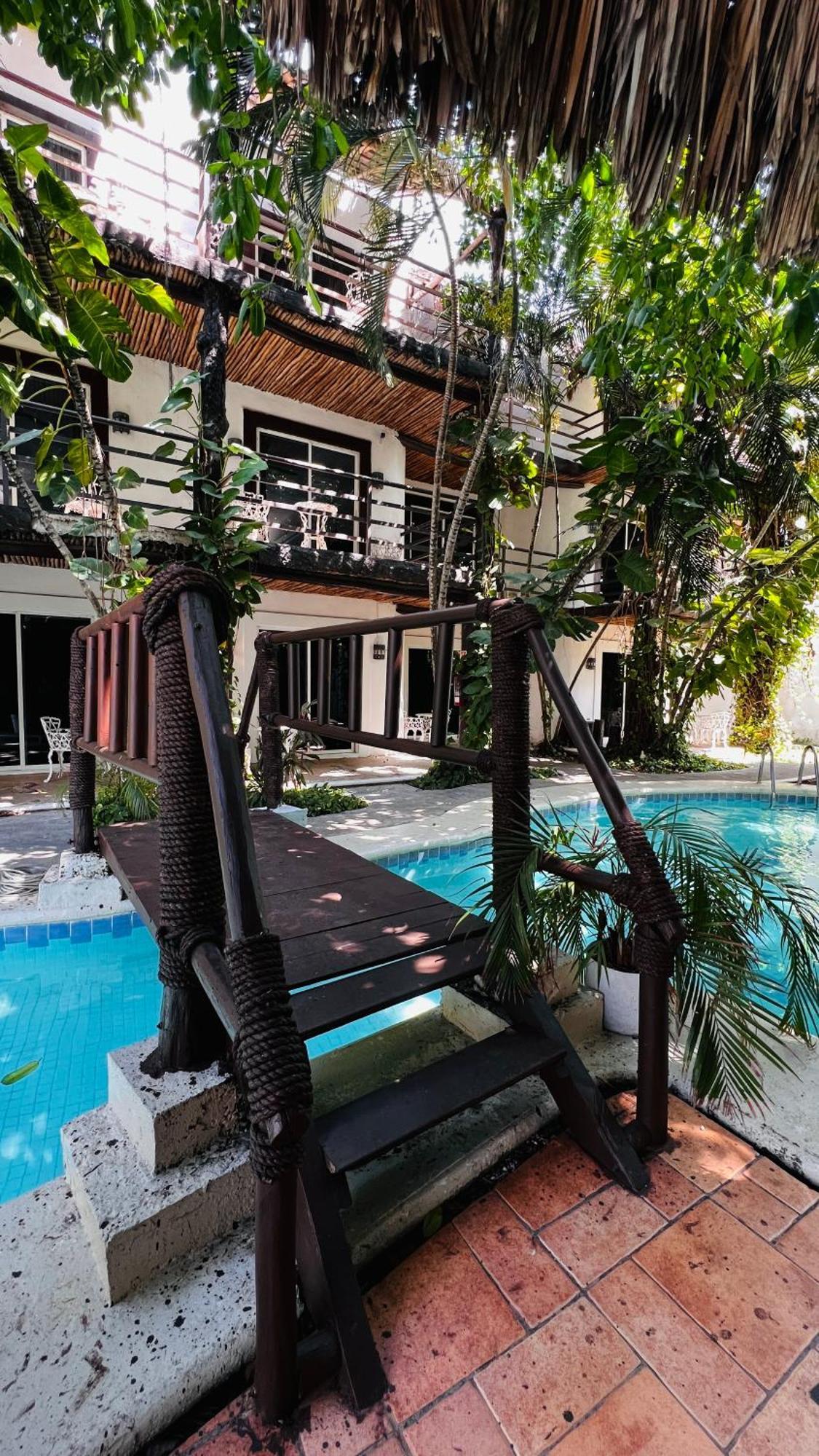 Mayan Art Hotel 10 Avenue ปลายาเดลการ์เมน ภายนอก รูปภาพ